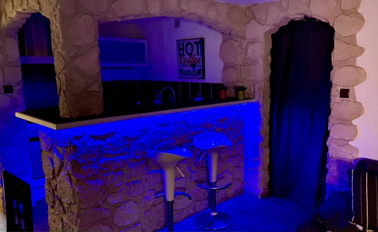 "Mediterranee" Salon Vue Mer Au Coeur De La Ville 10M De La Plage 카네트 외부 사진